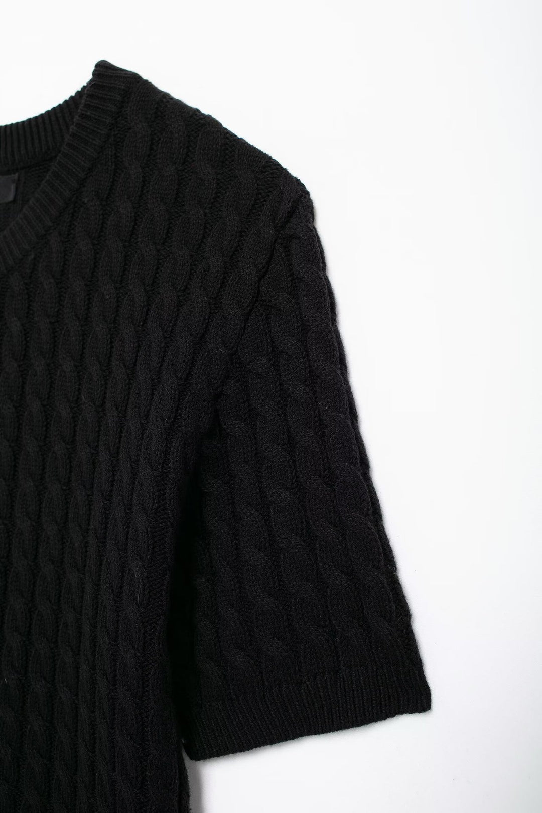 LuxeLayer - Der Unverzichtbare Cardigan für einen Lässigen und Chicen Stil
