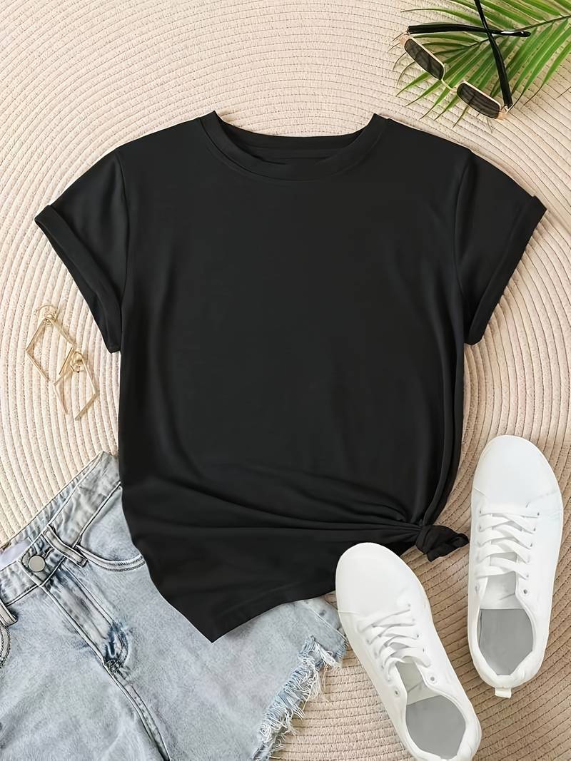 Nora – Minimalistische T-Shirt mit Modernem Design