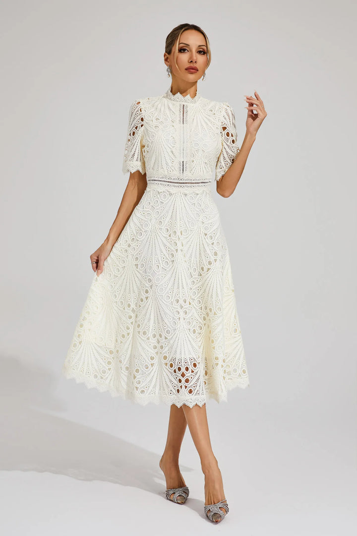 Pierre - Midi-Kleid mit Spitze und Stil