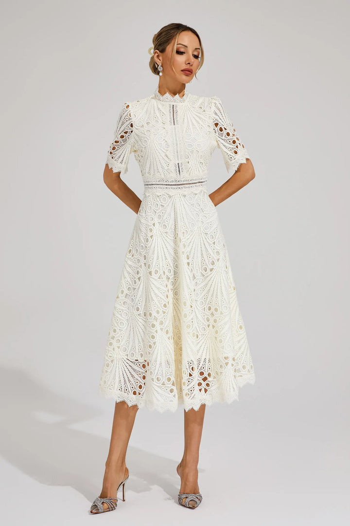 Pierre - Midi-Kleid mit Spitze und Stil