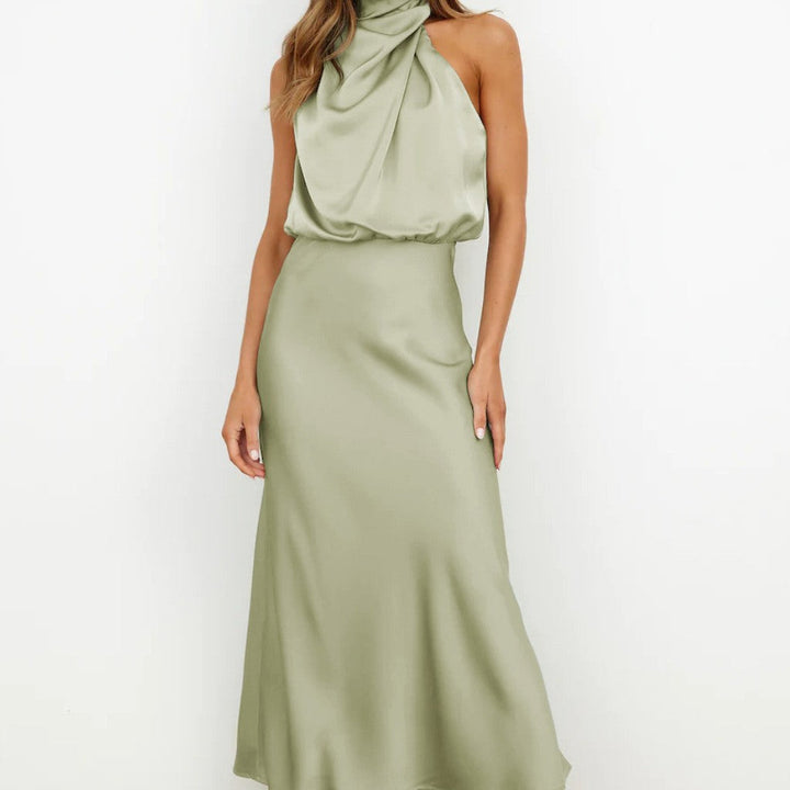 Trina - Elegantes Satin Abendkleid mit schulterfreiem Design