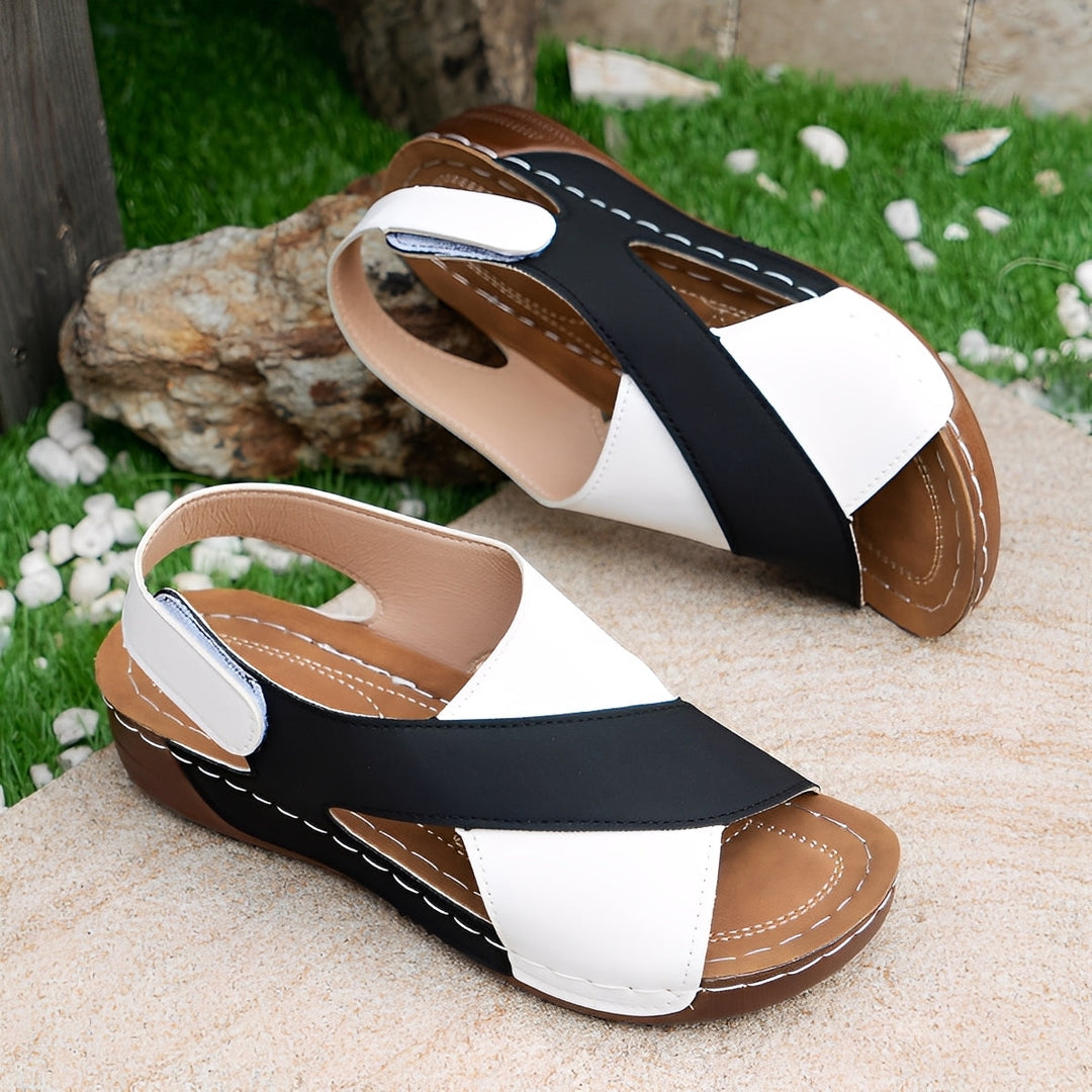 Clarissa - Bequeme Damen-Keilsandalen mit Kreuzriemen