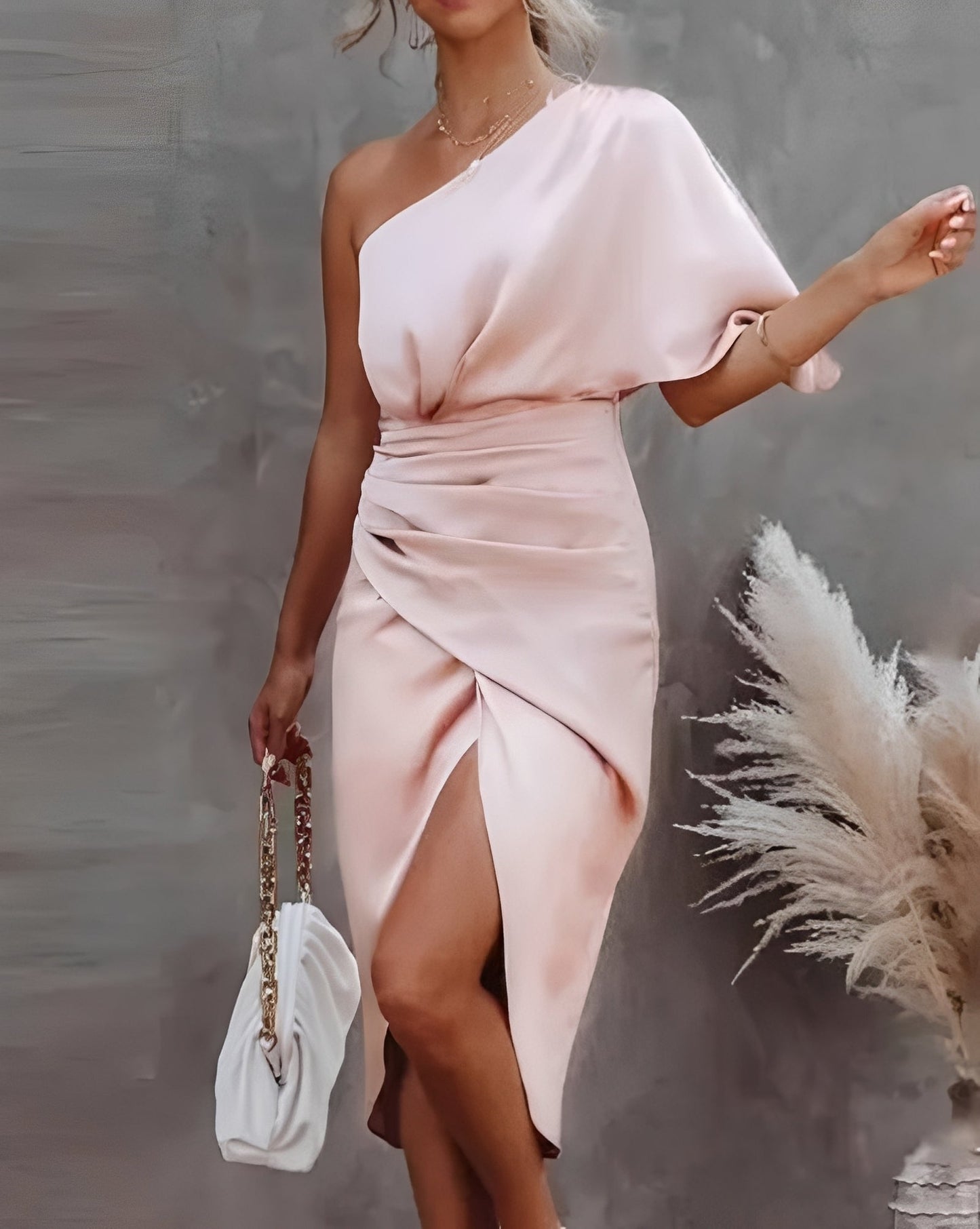 Alexia - Elegantes asymmetrisches Cocktailkleid für Damen