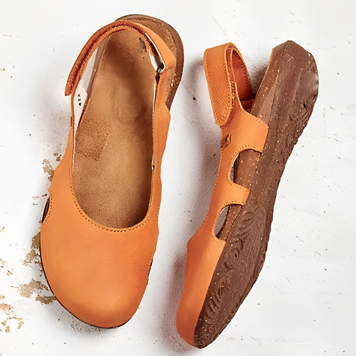 Alexus - Stylische flache Damensandalen
