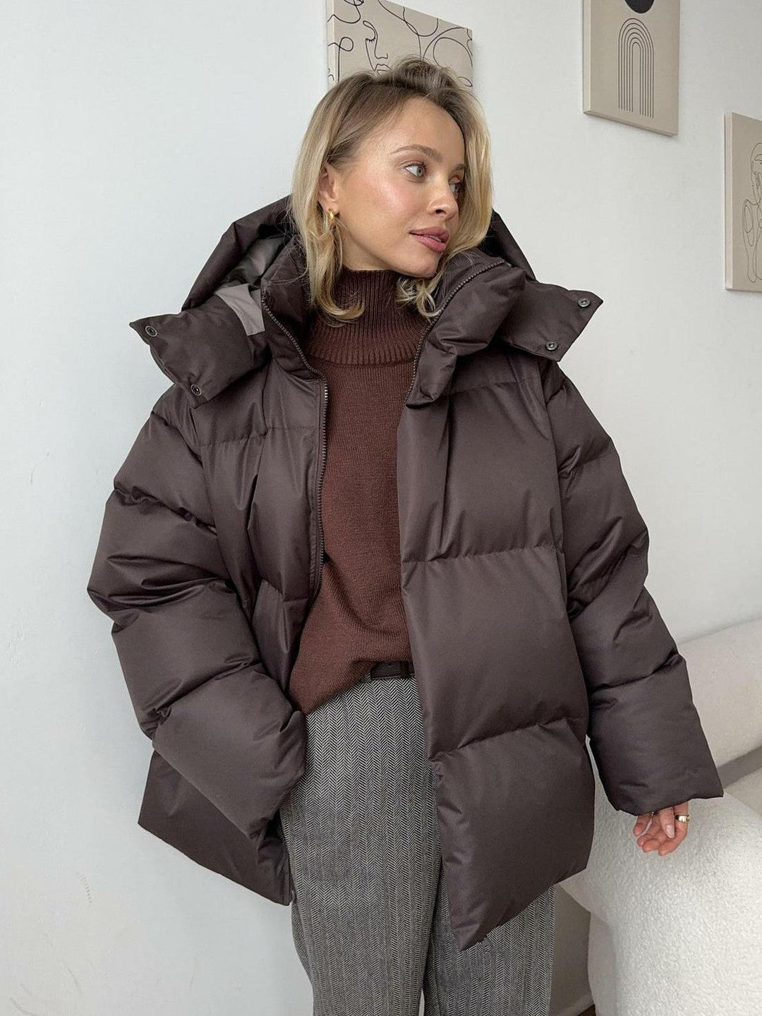 Louisa - Kurze Jacke mit Kapuze und Futter