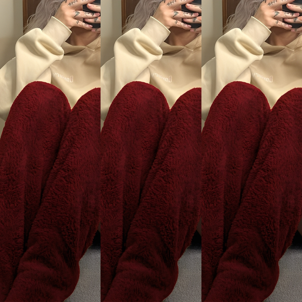 Camellia - Warme, überkniehohe Wintersocken für Damen