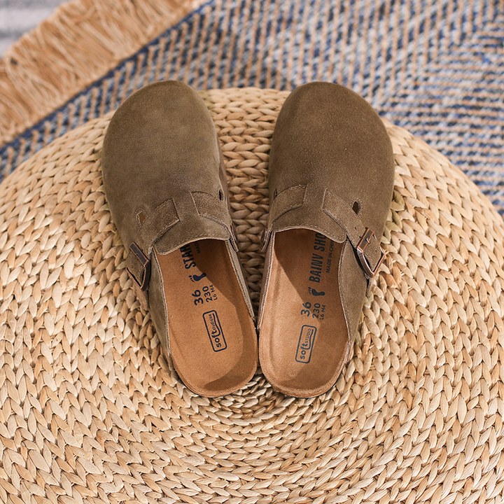 Davina - Unisex-Wildleder-Loafer im traditionellen Design