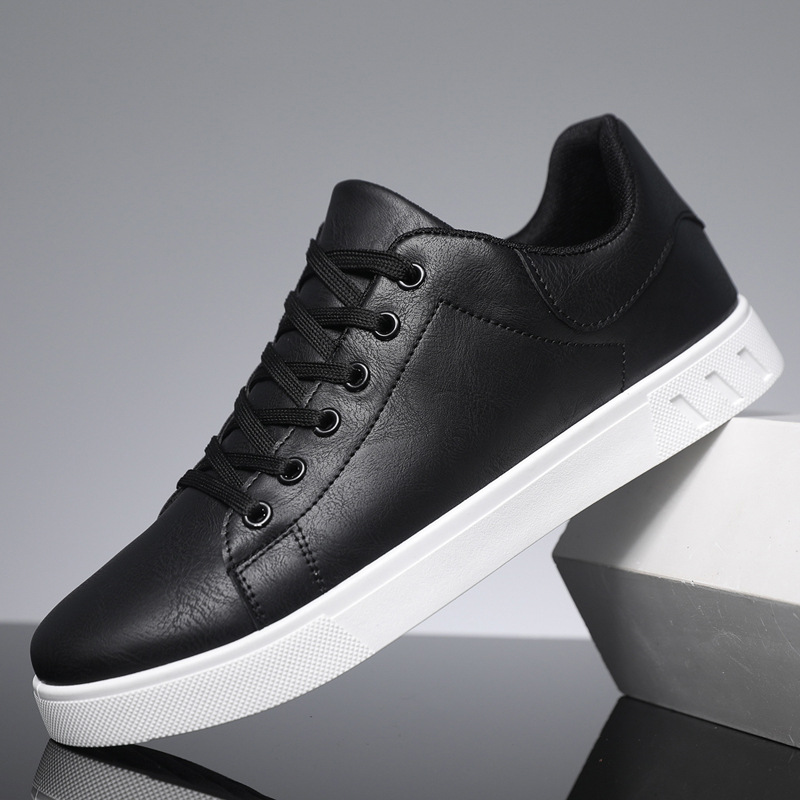 Randall - Stylische, flache Herrenschuhe aus Leder