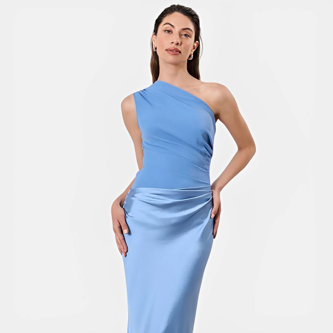 Tara – Schickes Kleid mit asymmetrischem Kragen und gerader Rock