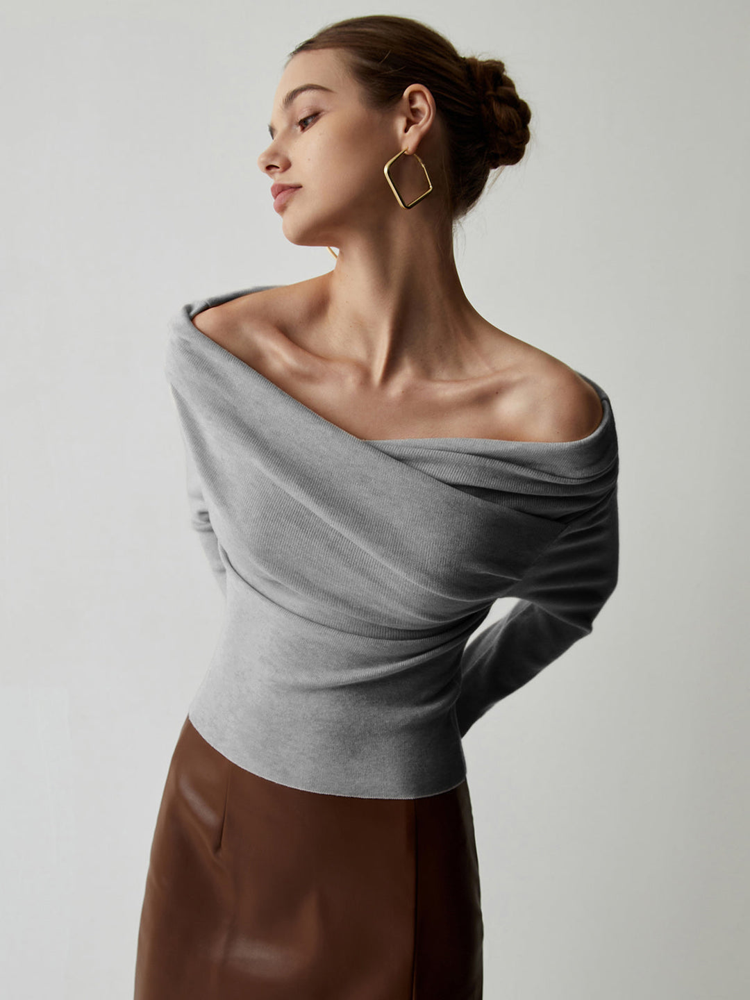 Yasmin – Off-Shoulder Strickoberteil