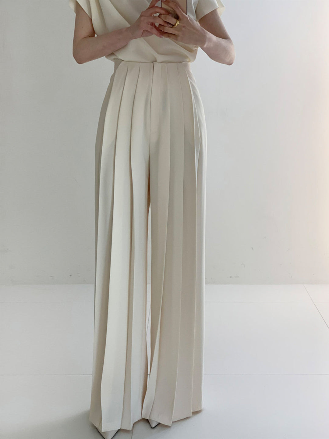 Marlene – Plissee-Hose mit hoher Taille