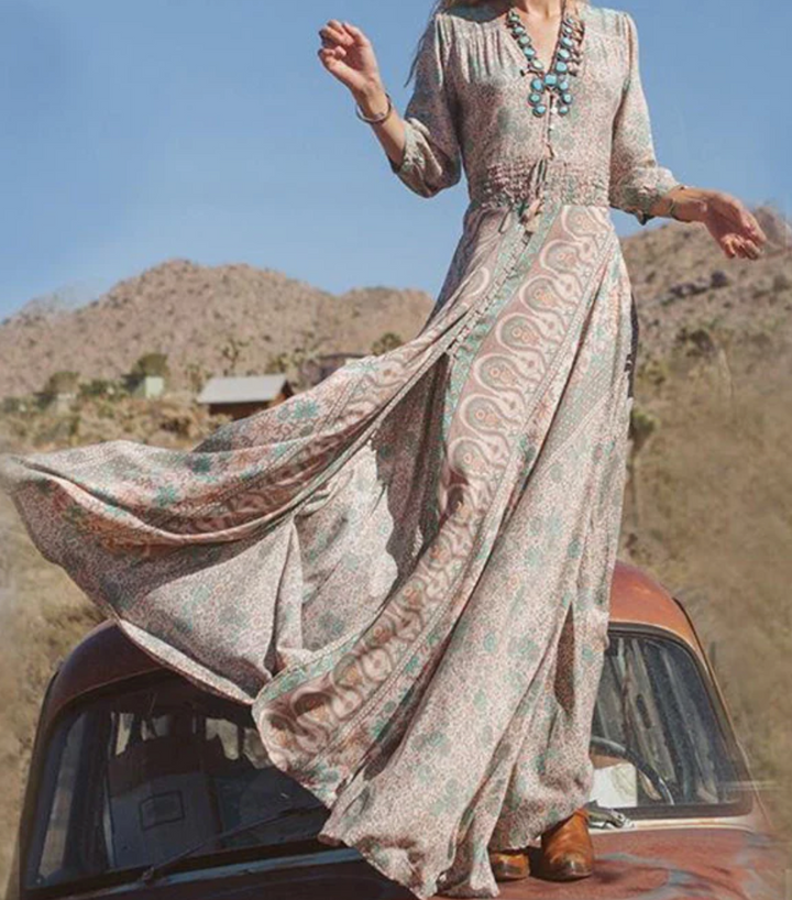 Zendaya - Vintage Maxikleid mit klassischem Charme