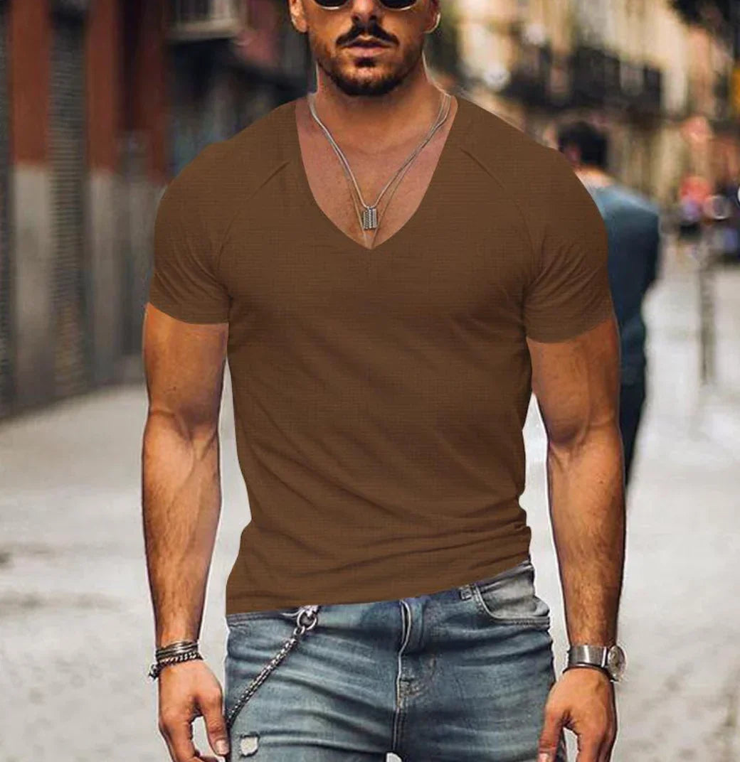 Benj – Das klassische V-Ausschnitt T-Shirt