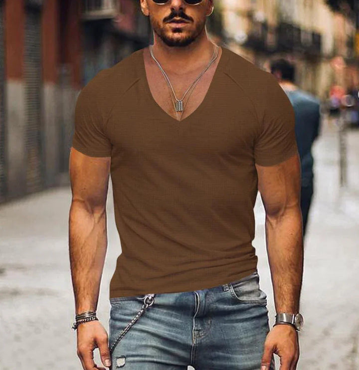 Benj – Das klassische V-Ausschnitt T-Shirt