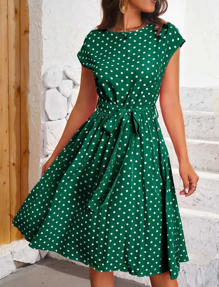 PolkaVibes - Dein perfektes Kleid für Frühling und Sommer