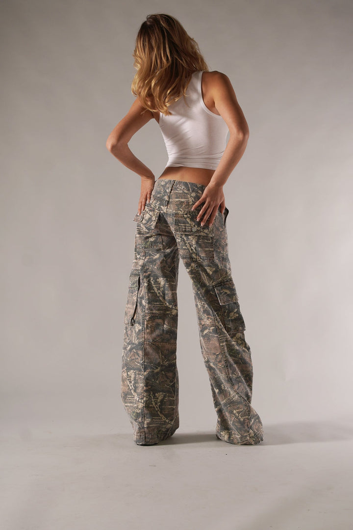 Demelza - Damen Camouflage-Cargohose mit weitem Schnitt