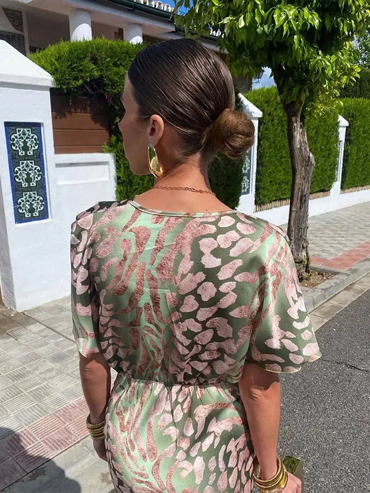 Lyanna - Damen-Wickelkleid, Elegant & Figurfreundlich
