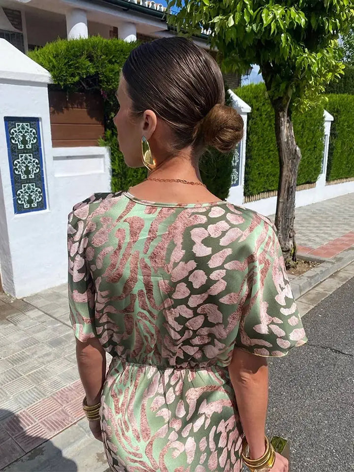 Lyanna - Damen-Wickelkleid, Elegant & Figurfreundlich