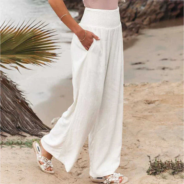 Reina – Sommerhose mit tropischem Flair