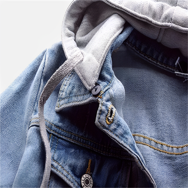 DenimBreeze - Langärmlige Jacke mit abnehmbarem Kapuzen