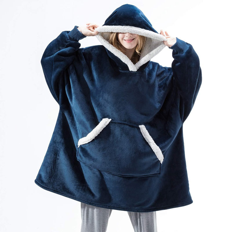 Malia - Kuschelige Hoodie-Decke
