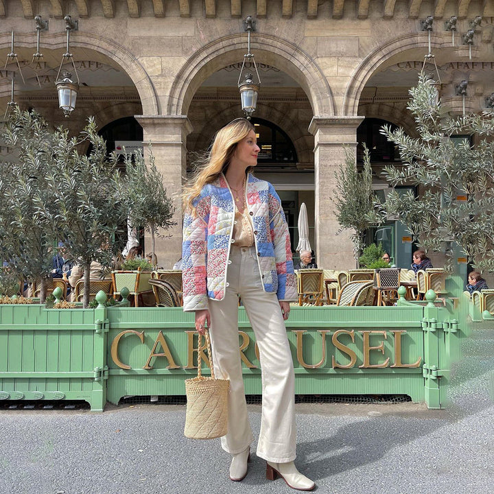 Elena – Steppjacke mit Blumenmuster