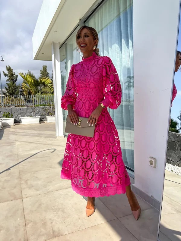 Doreah - Eng anliegendes Spitzenkleid für Damen, Elegant & Figurbetont