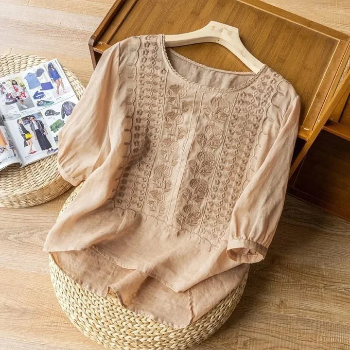 Milly - Raffiniert Besticktes Top