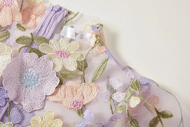 Avielle - Zauberhaftes und Transparentes Boho-Kleid