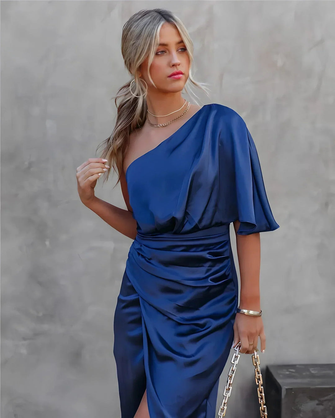 Aisha - Elegantes Drapé-Midikleid für Damen