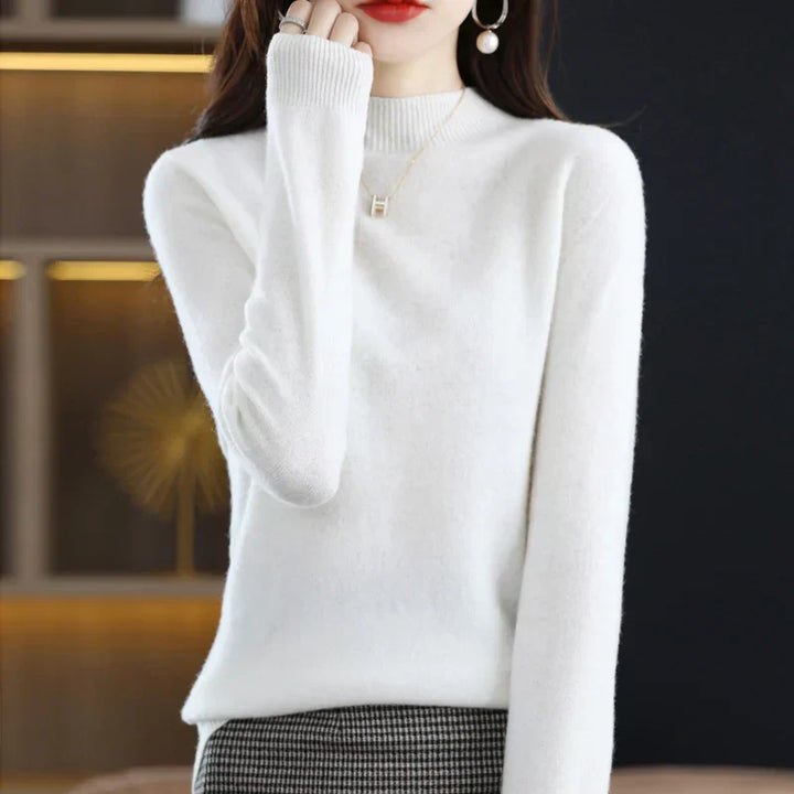 Carlotta – Modischer Pullover mit Zopf-Muster