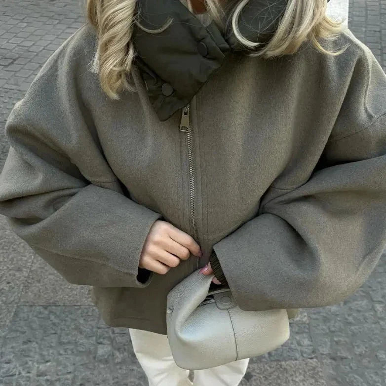 Kyra | Jacke mit Kapuze aus Wolle für Frauen