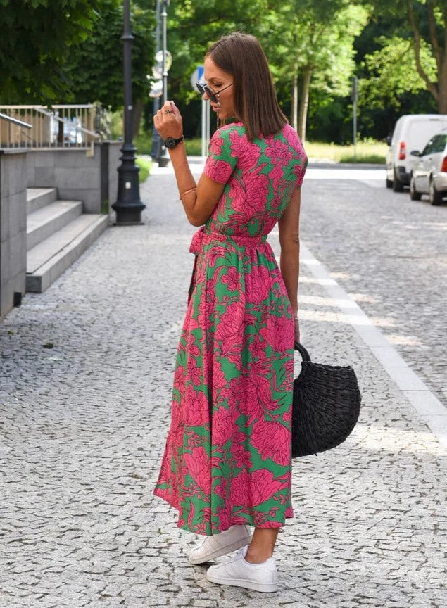 Cadlín - Komfortables Midikleid für Frauen