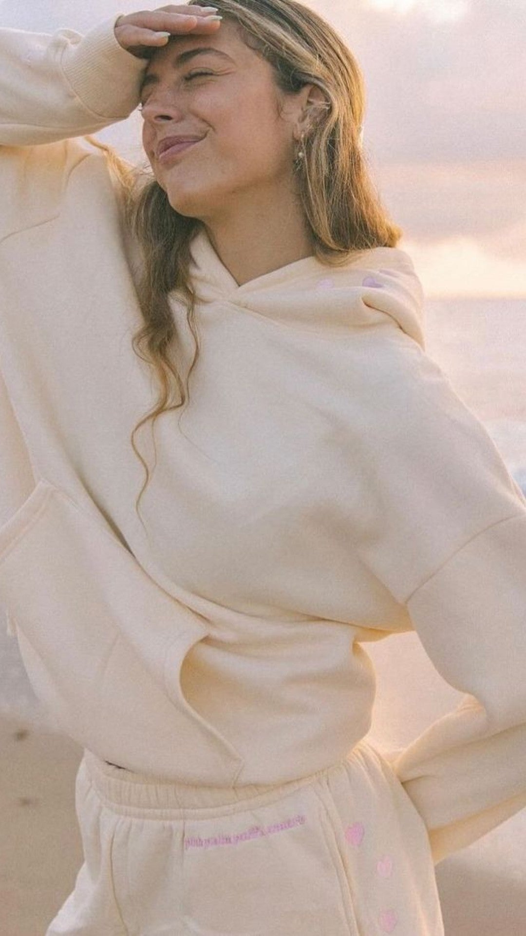 Mira – Oversize Sweatshirt Tropisch