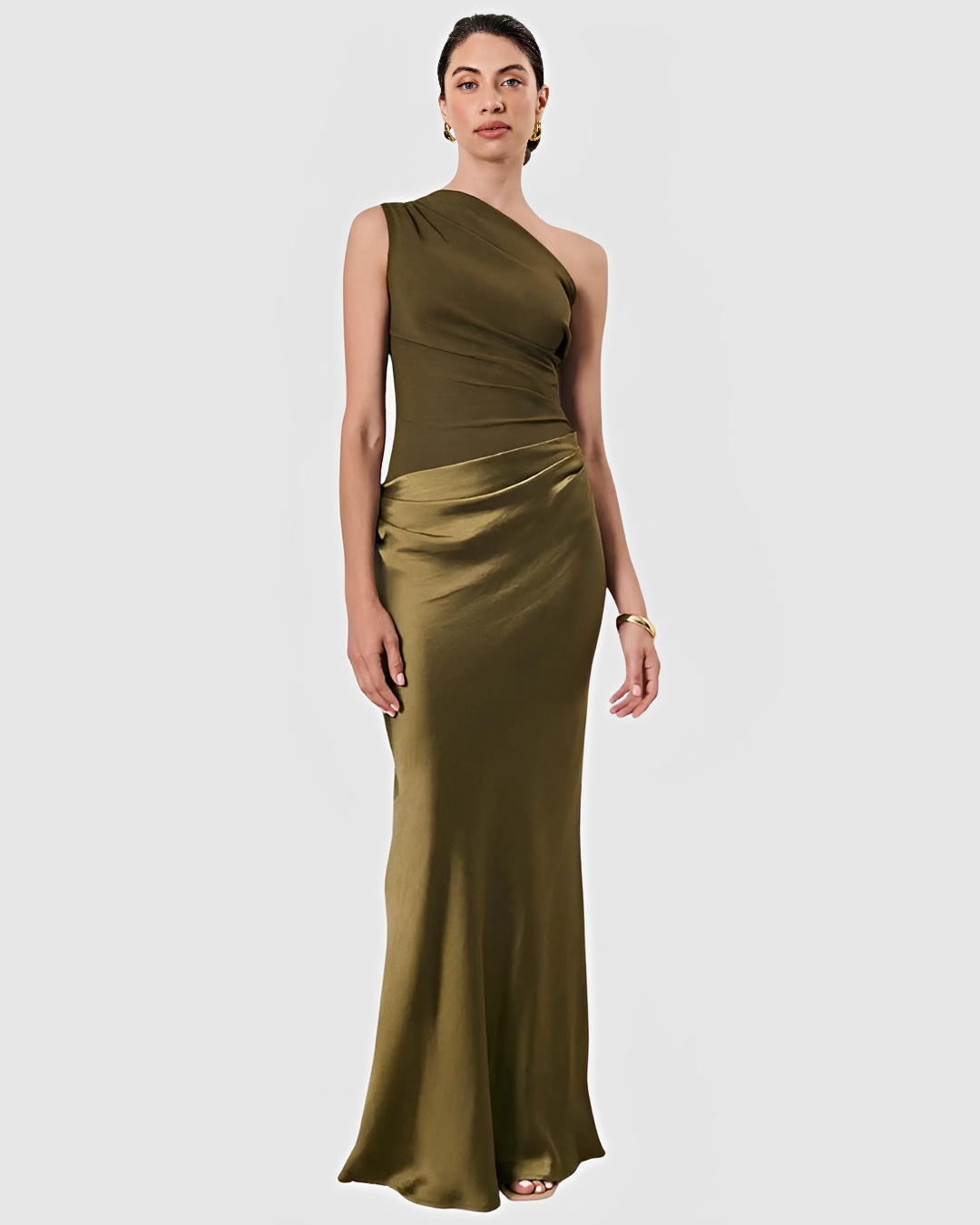 Tara – Schickes Kleid mit asymmetrischem Kragen und gerader Rock