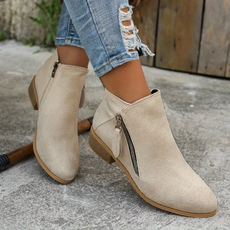 Klara – Stiefel mit Reißverschluss