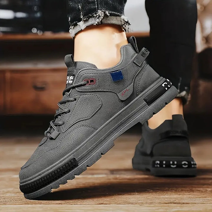 Nolan – Zeitlose Retro-Sneaker