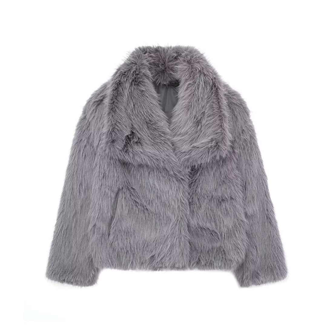 Celestine – Weicher und Wickelnder Mantel für Einen Stylischen Lagen-Look