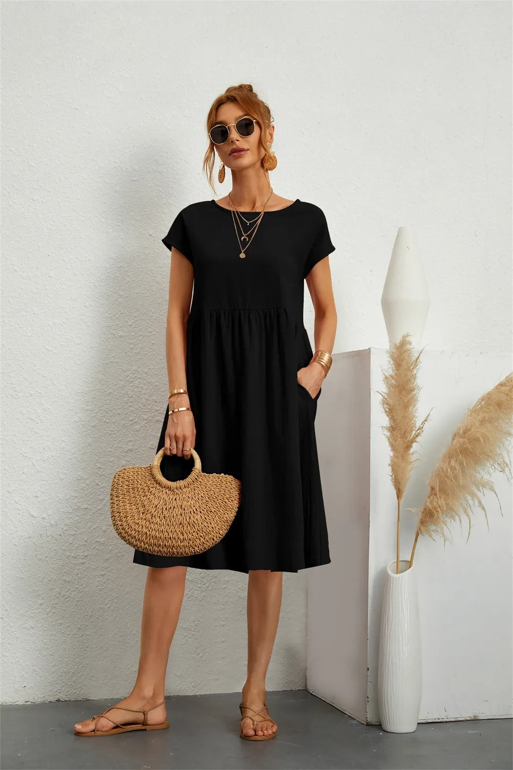Delina – Midi-Kleid mit Silhouette im Sonnenuntergang