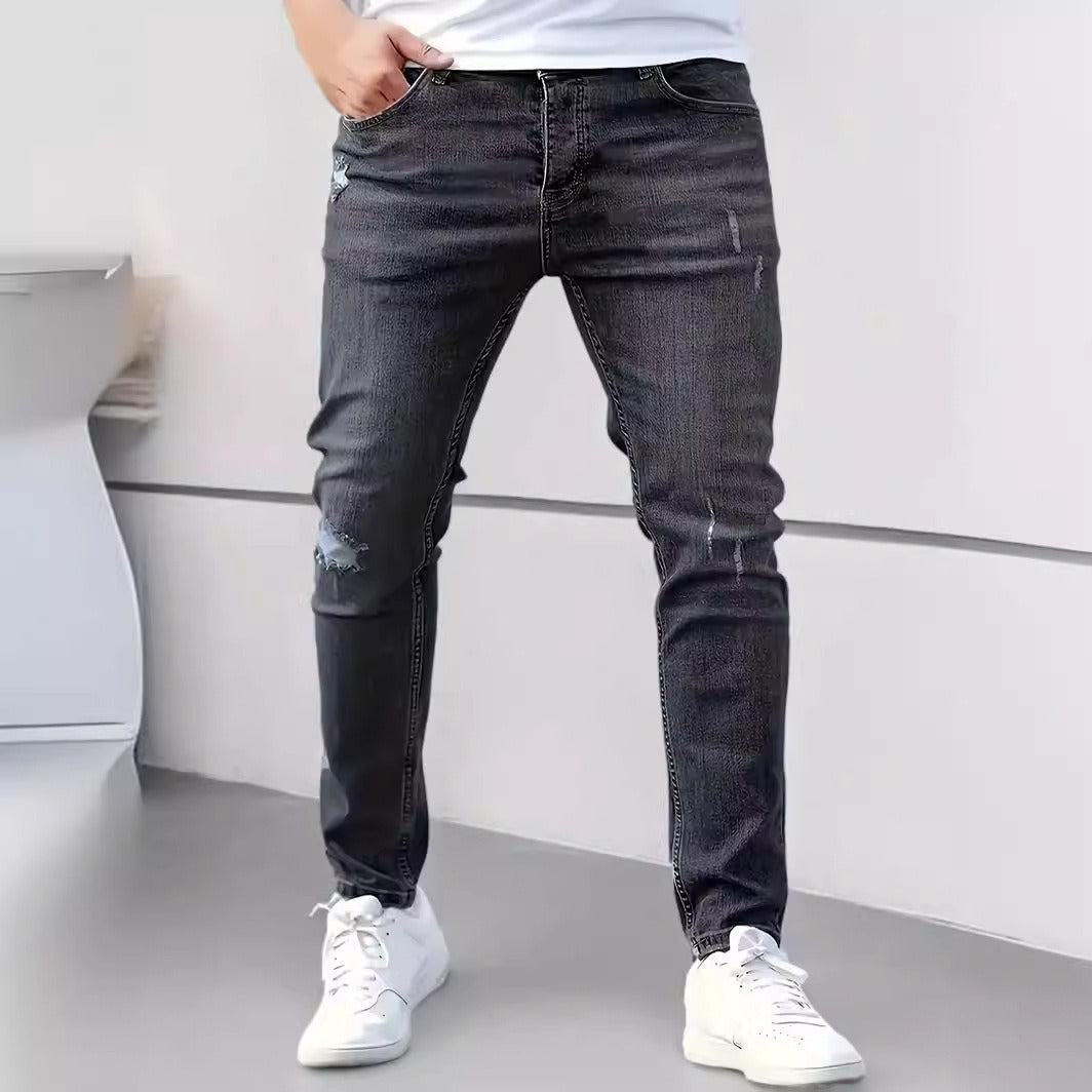 Malcolm – Klassisch und Cool Gerissener Denim