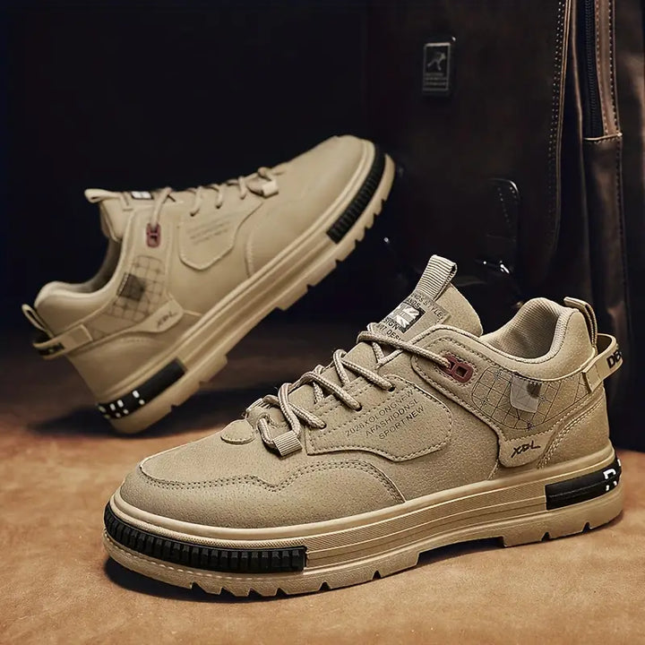 Nolan – Zeitlose Retro-Sneaker