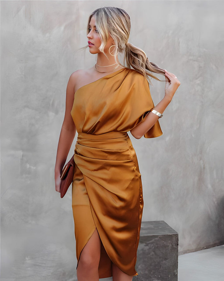 Colette – Luxus Minimalistisches Kleid