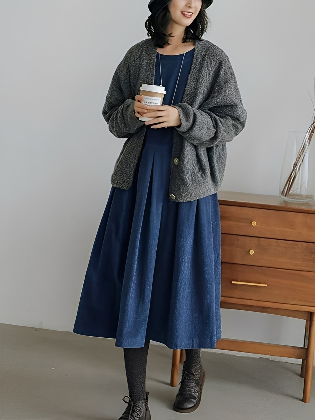 Shyanne - Bequemes, locker geschnittenes Cordkleid mit Taschen für Damen