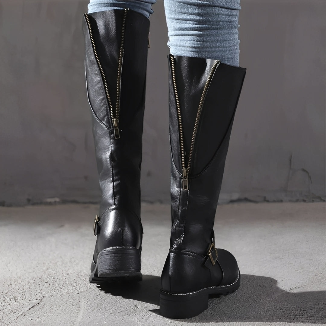 Shirlee - Elegante hohe Damenstiefel mit Schnalle