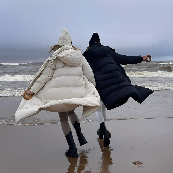 Jacquelyn - Stilvolle lange Damenjacke mit Kapuze