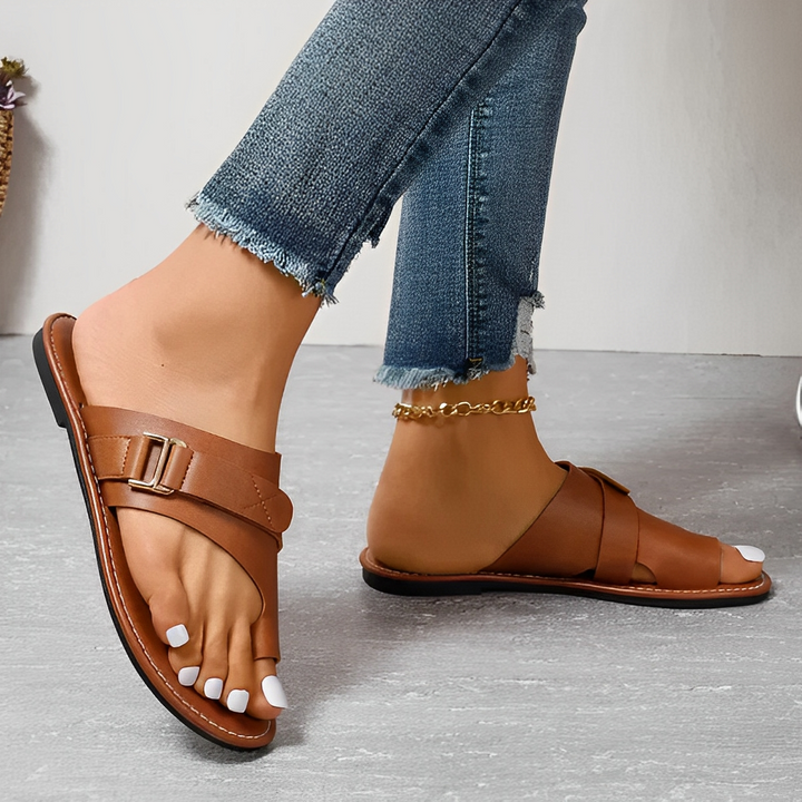 Dena - Flache orthopädische Ledersandalen für Frauen