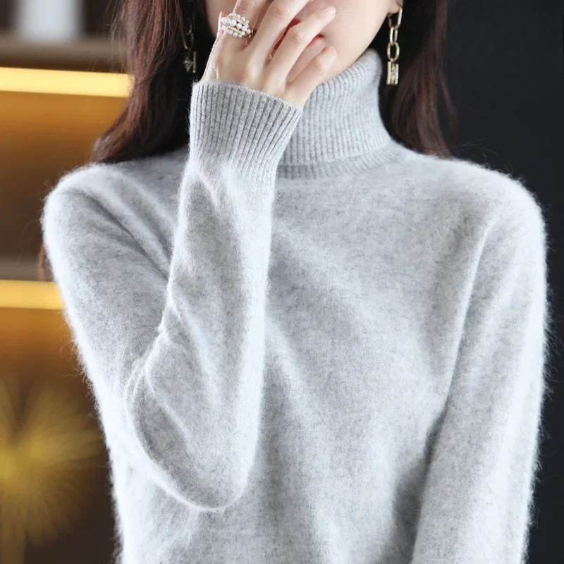 Letizia – Eleganter Pullover mit hohem Kragen