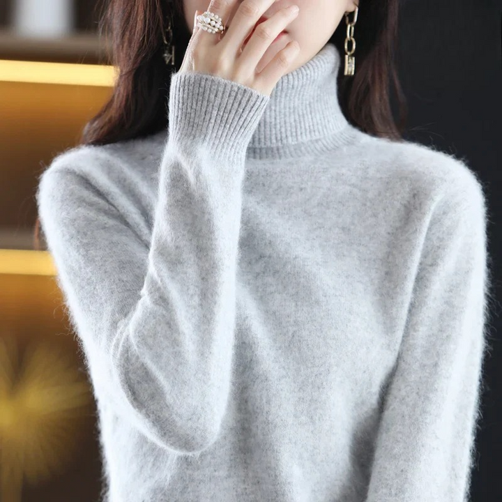 Letizia – Eleganter Pullover mit hohem Kragen