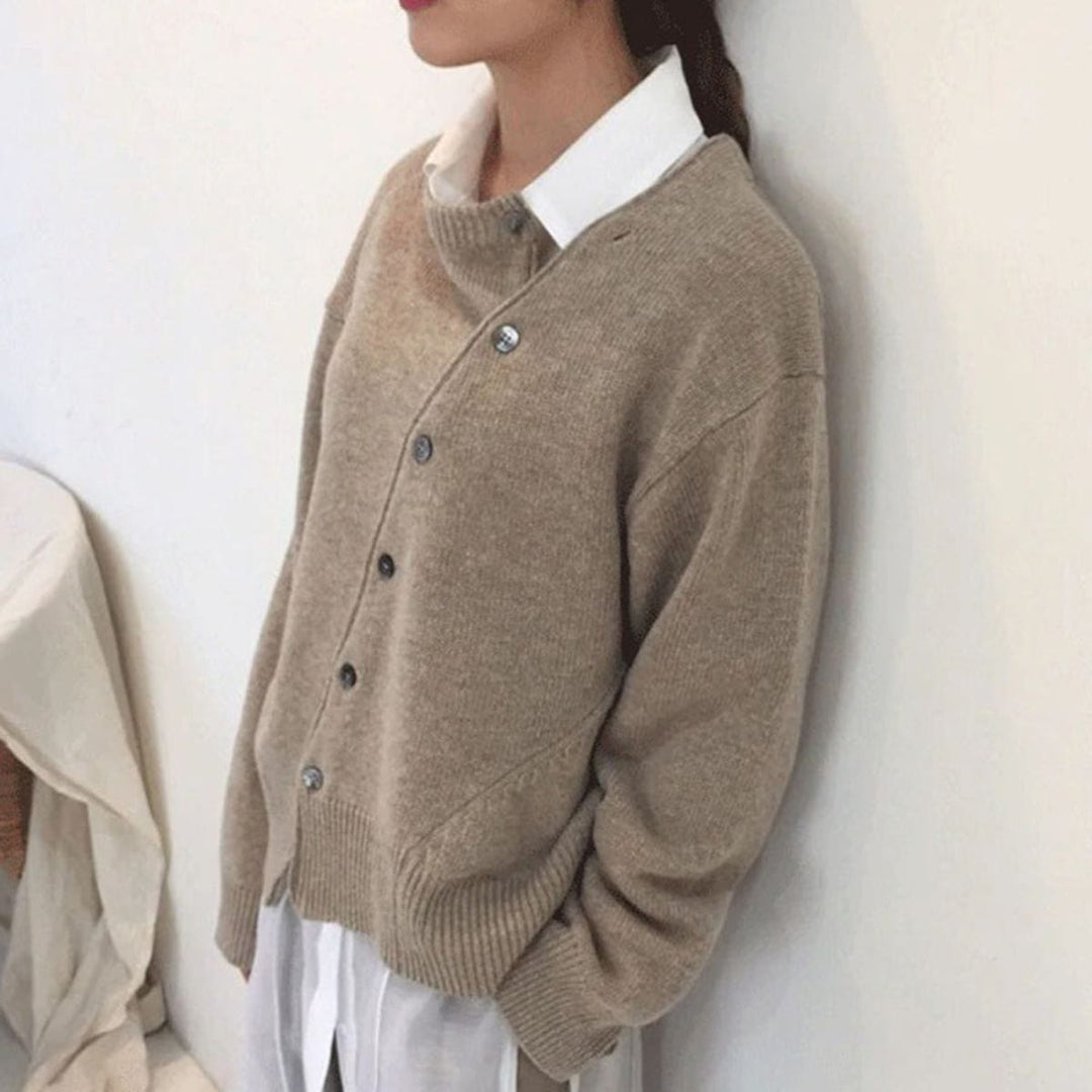 Erica - Jacke im aktuellen Stil mit Knopfdetails