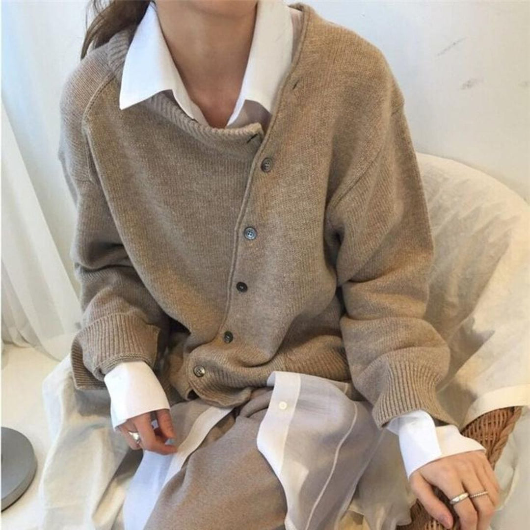 Erica - Jacke im aktuellen Stil mit Knopfdetails